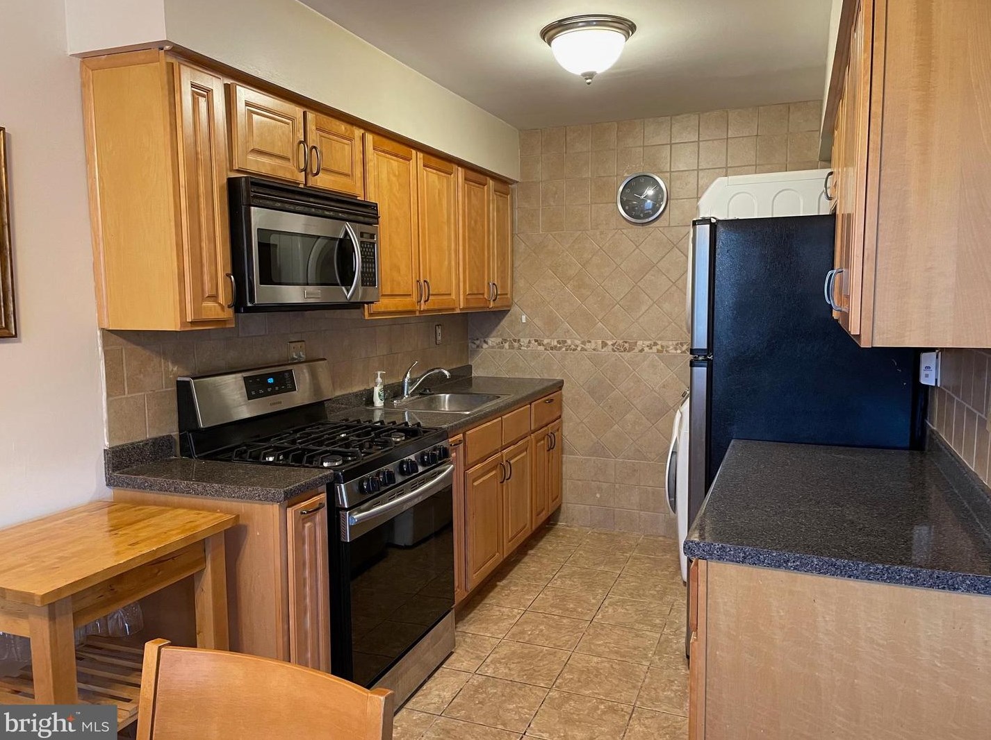 300 Byberry Rd #304, Philadelphia, PA 19116