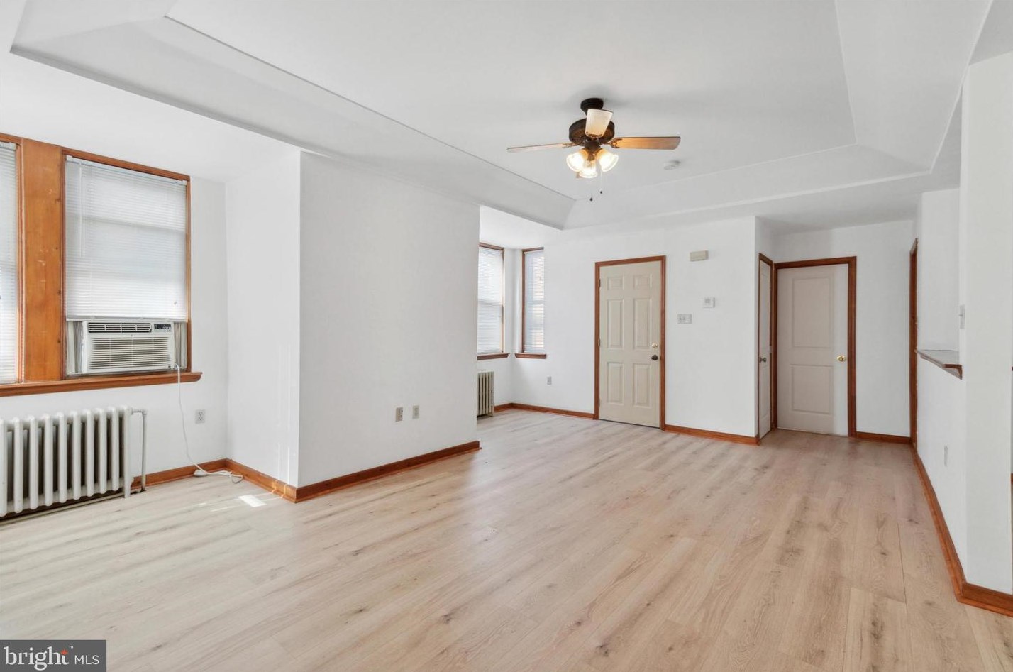 2855 E Thompson St #2nd Floor, Philadelphia, PA 19134