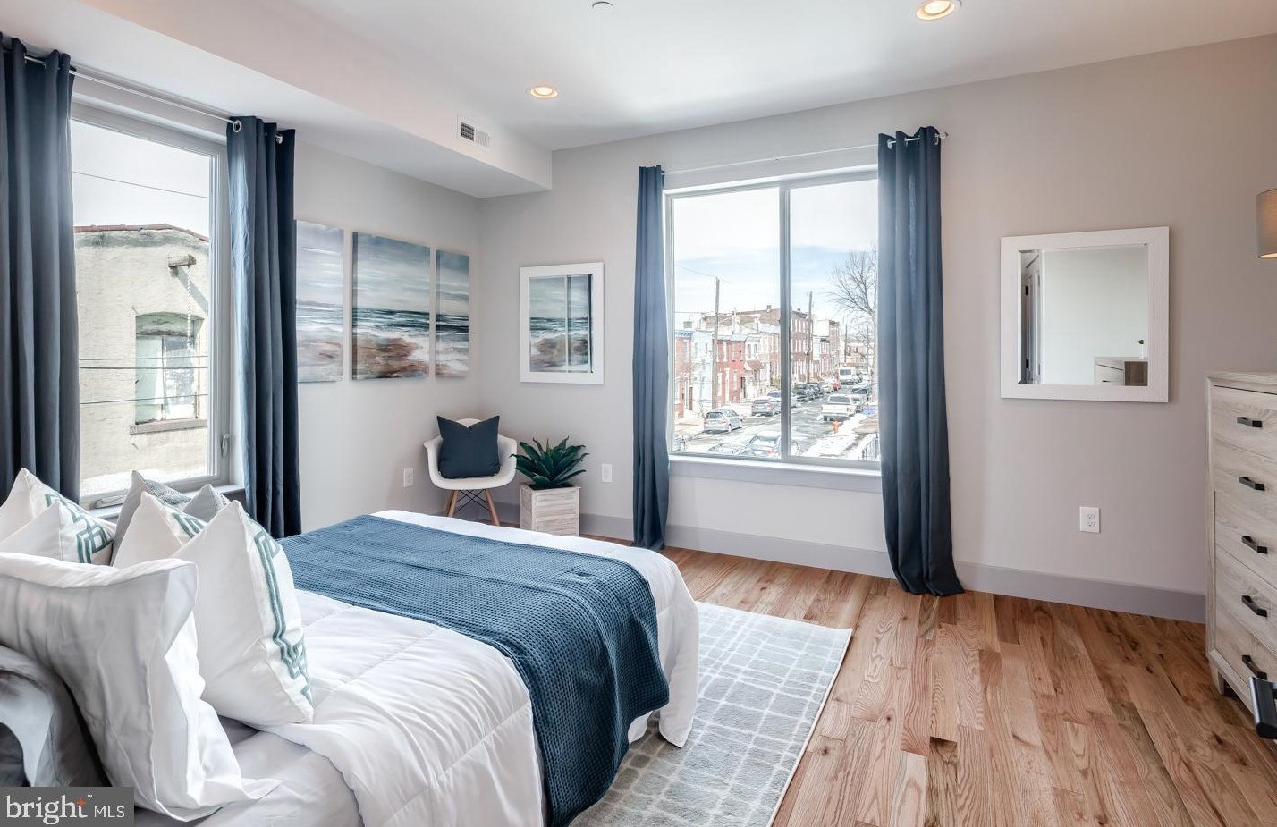 2011 Huntingdon St, Philadelphia PA  19125-1424 exterior