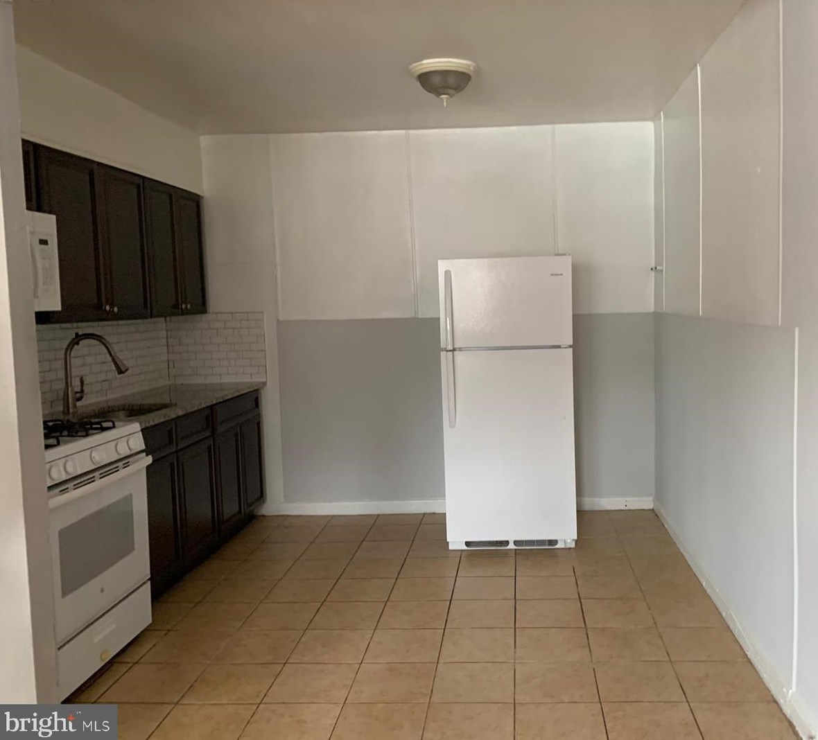 5142 D St #1, Philadelphia, PA 19120
