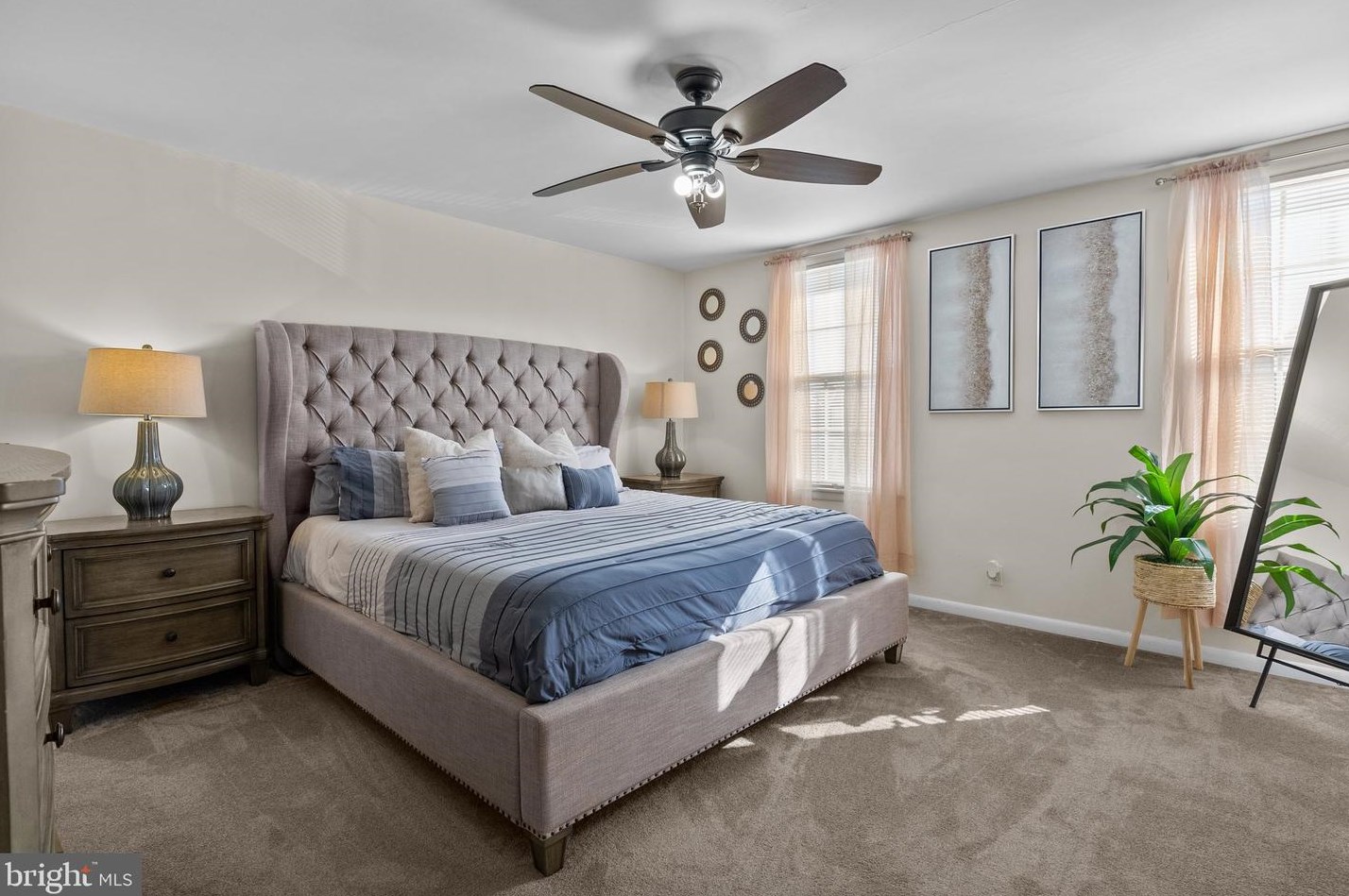 11728 Millbrook Rd, Philadelphia PA 19154-3618 exterior