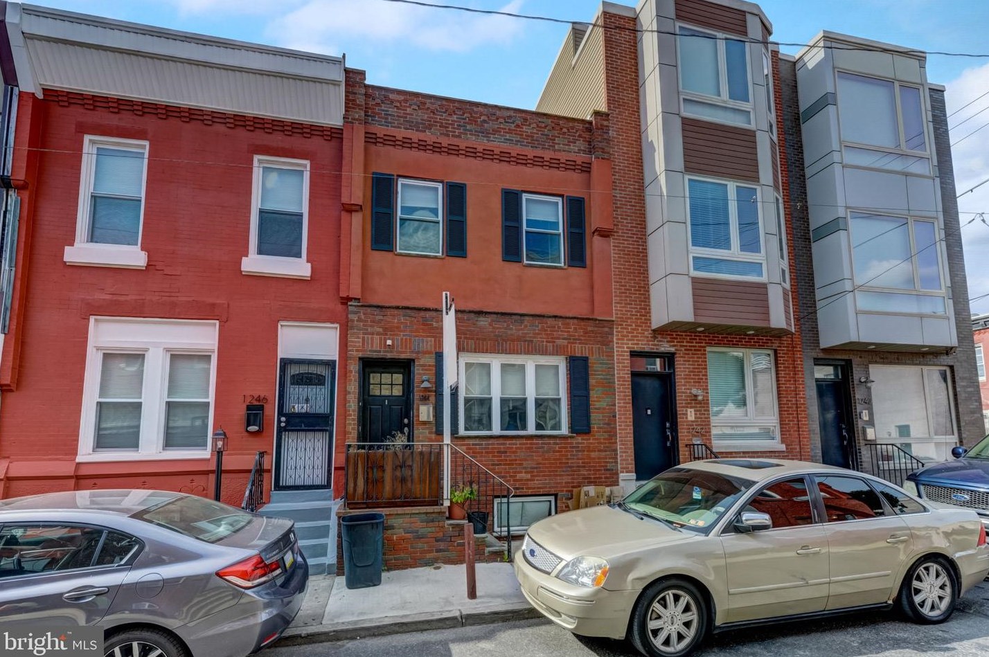 1244 Bonsall St, Philadelphia PA  19146-4137 exterior