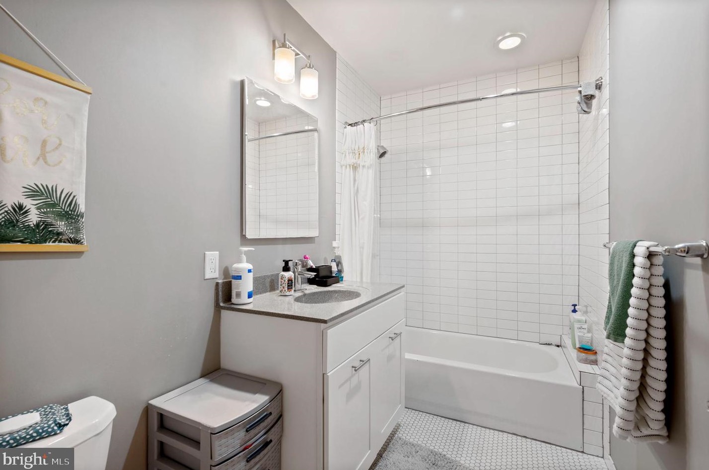 1516 N 15th St #04, Philadelphia, PA 19121