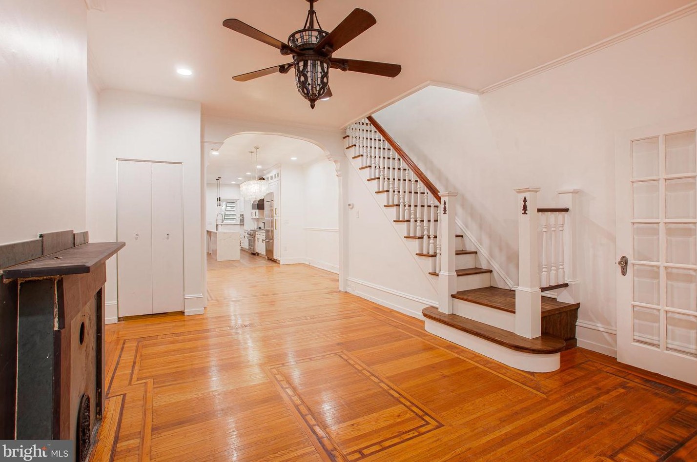 1325 Moore St, Philadelphia PA  19148-1508 exterior