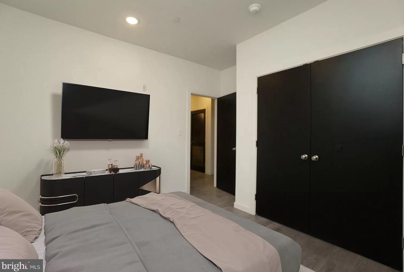 2209 W Venango St #12, Philadelphia, PA 19140