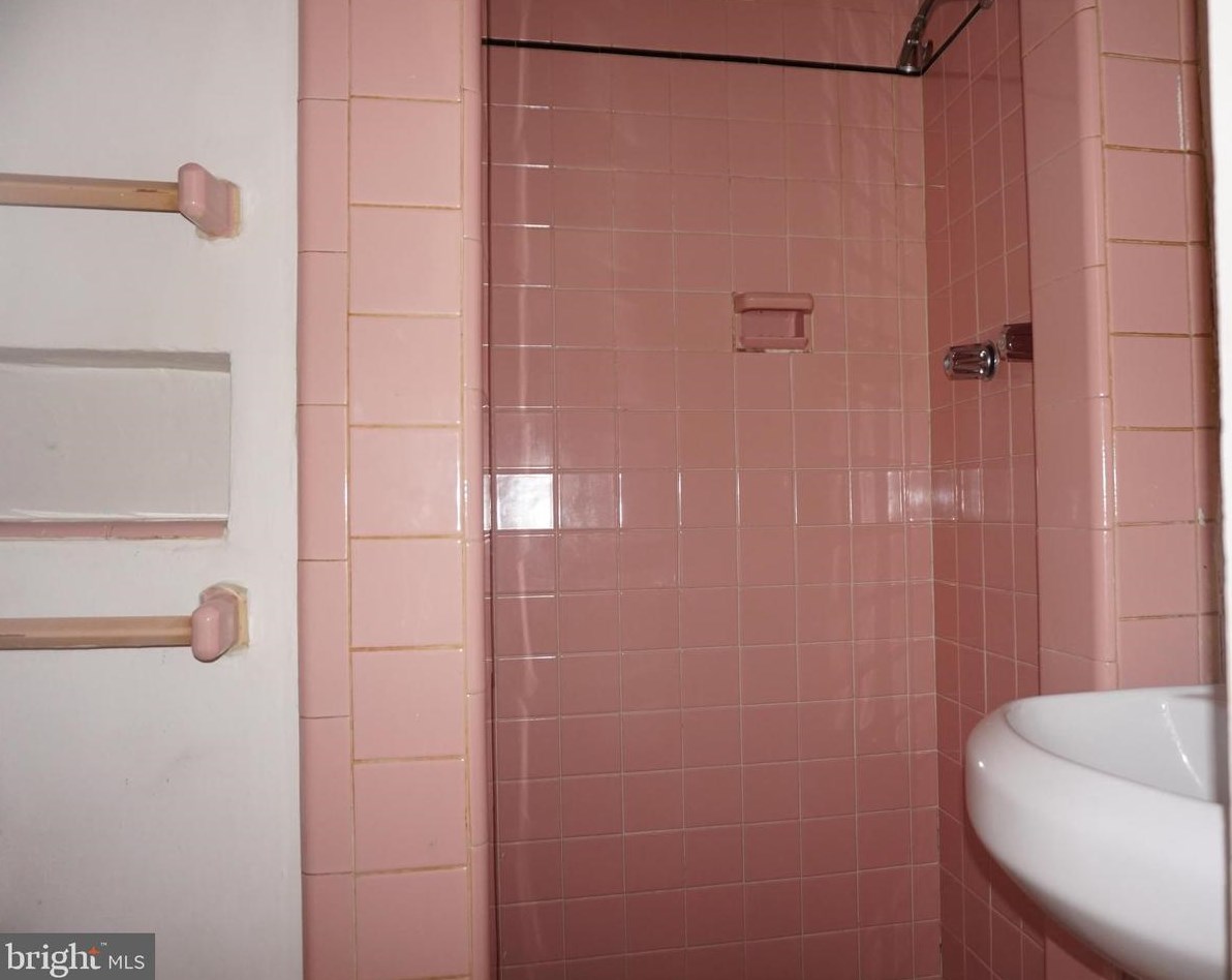 4600 Baltimore Ave #902-3, Philadelphia, PA 19143