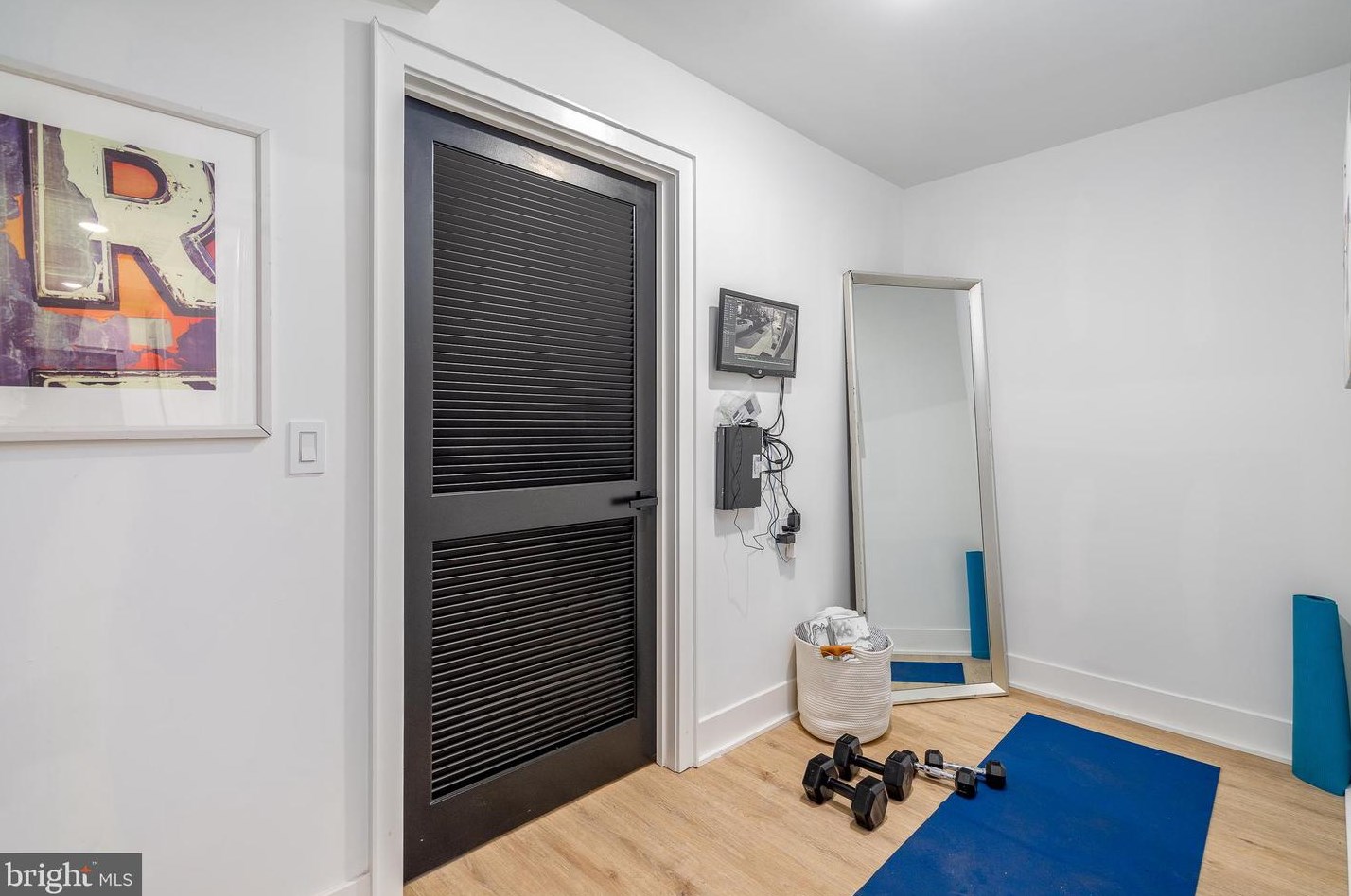 2614 Hagert St, Philadelphia PA  19125-1209 exterior