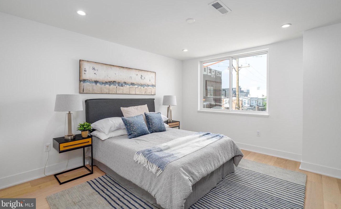 2614 Hagert St, Philadelphia PA  19125-1209 exterior