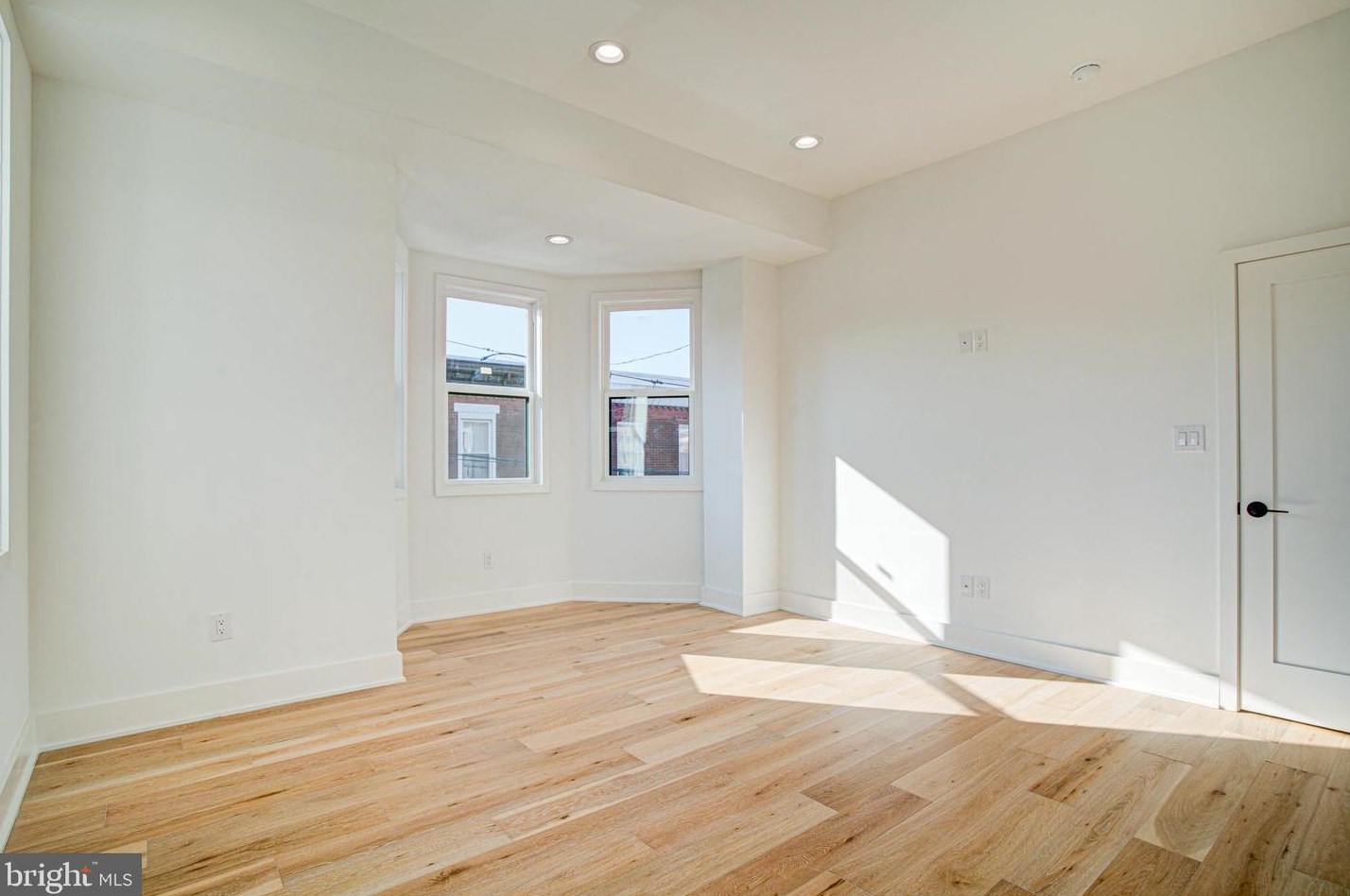 1815 Moore St, Philadelphia PA  19145-2144 exterior