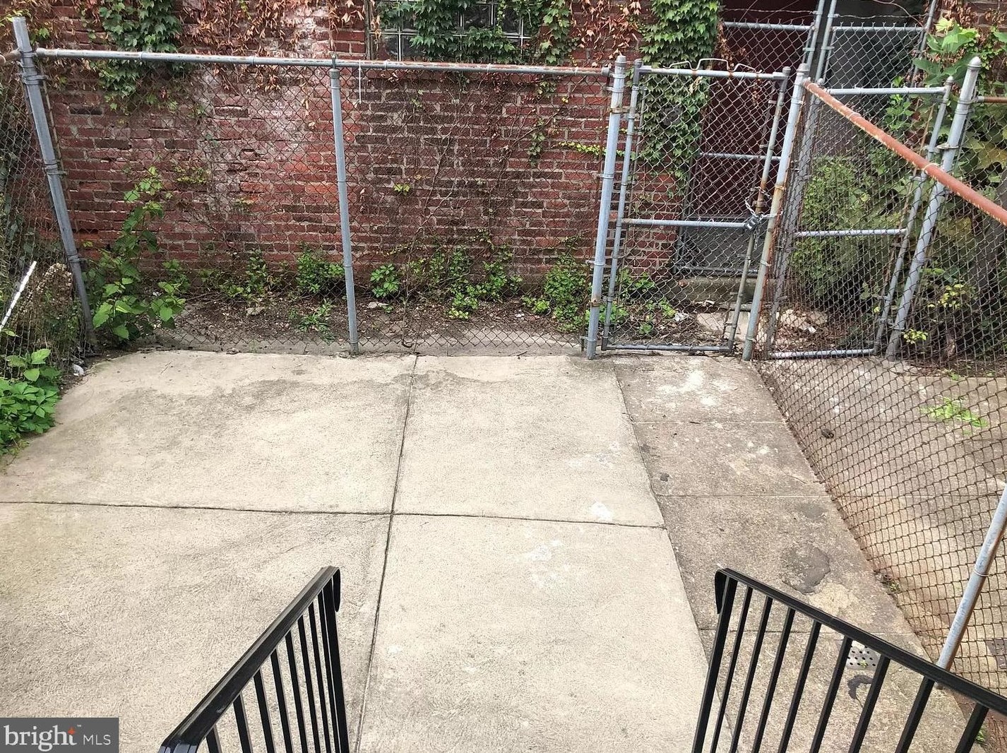 522 Salford St, Philadelphia PA  19143-1132 exterior