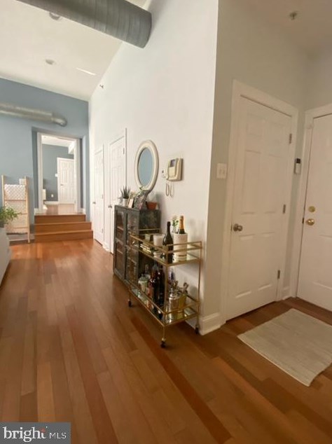 6 Strawberry St, Philadelphia PA  19106-2849 exterior