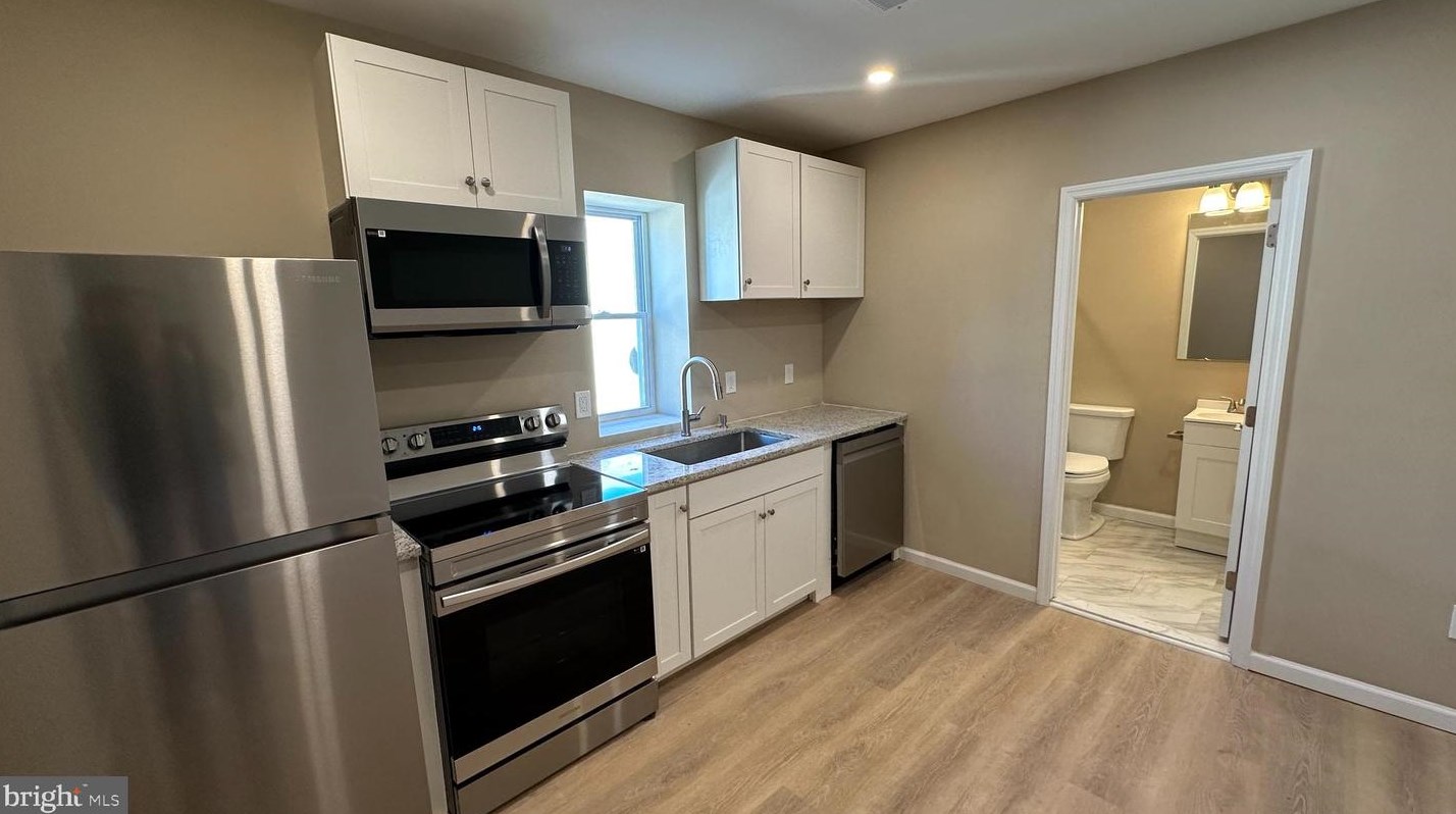 3311 N 17th St #d, Philadelphia, PA 19140