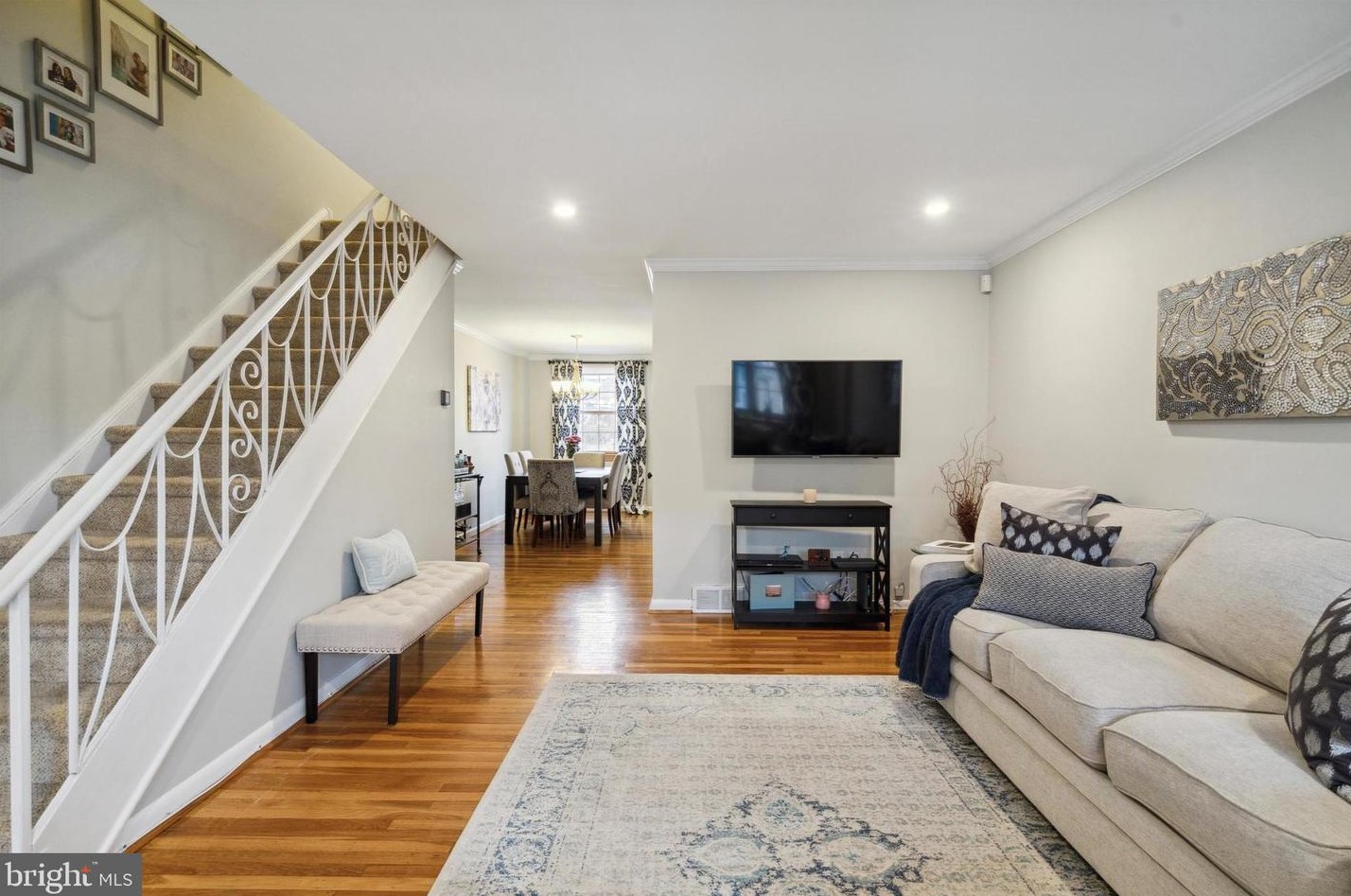 222 Rock St, Philadelphia, PA 19128-3740