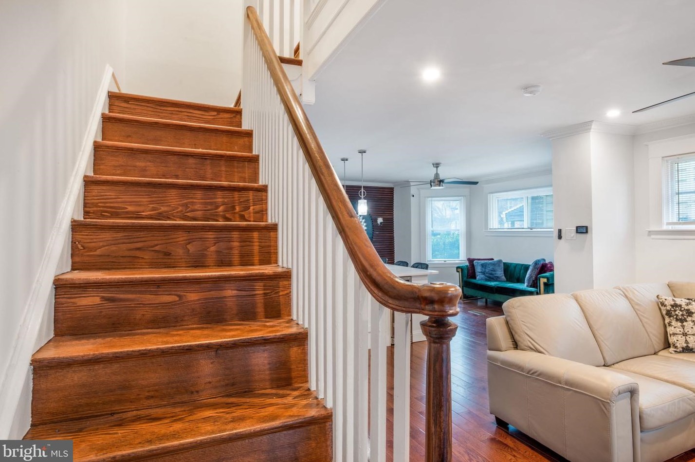 1031 Rittenhouse St, Philadelphia PA  19138-1802 exterior