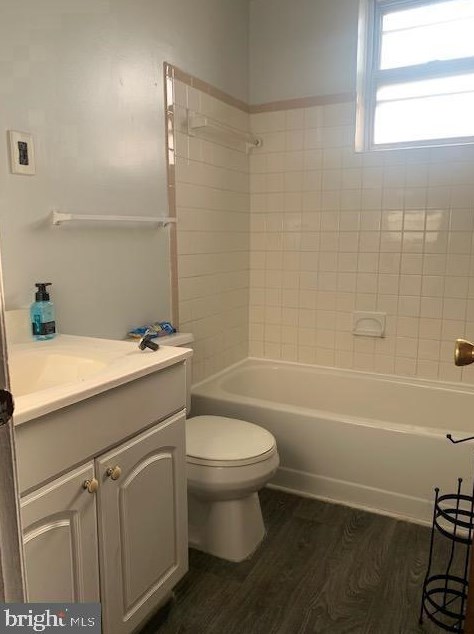 1666 54 St, Philadelphia PA 19143-4904 exterior