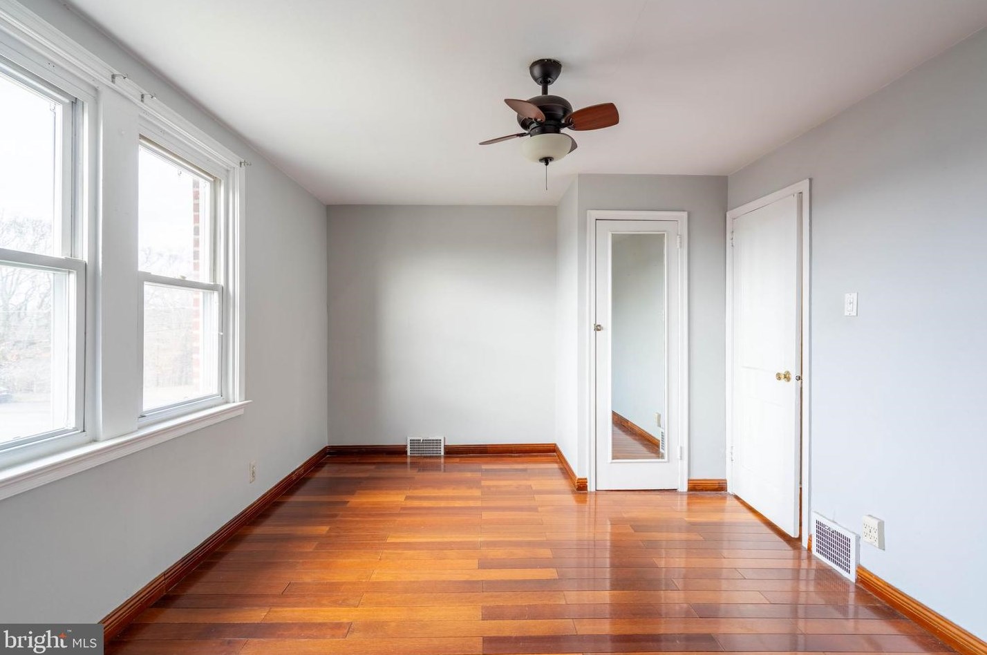 3305 Decatur St, Philadelphia PA  19136-3021 exterior
