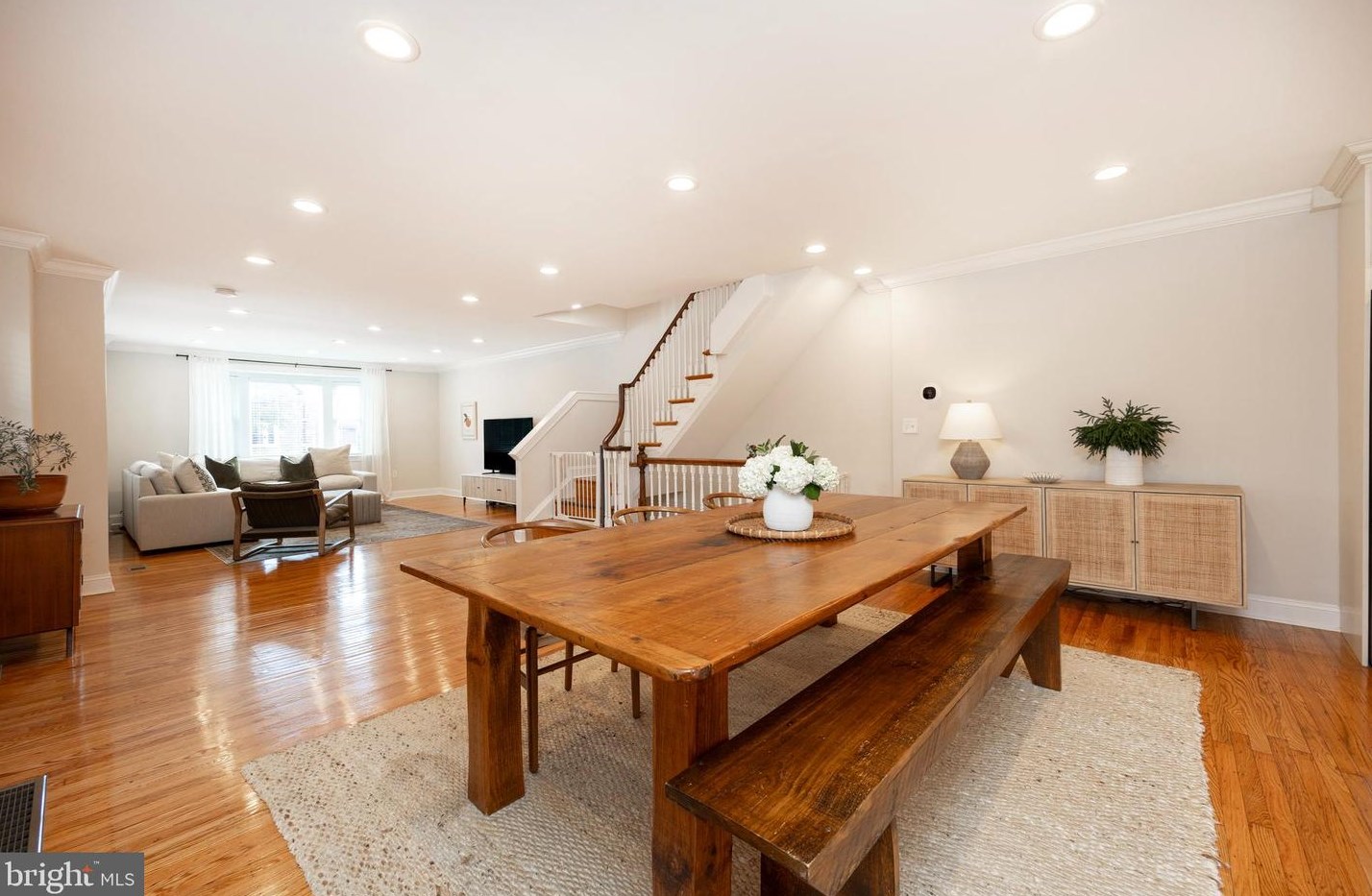 1207 Barringer St, Philadelphia PA  19119-3942 exterior