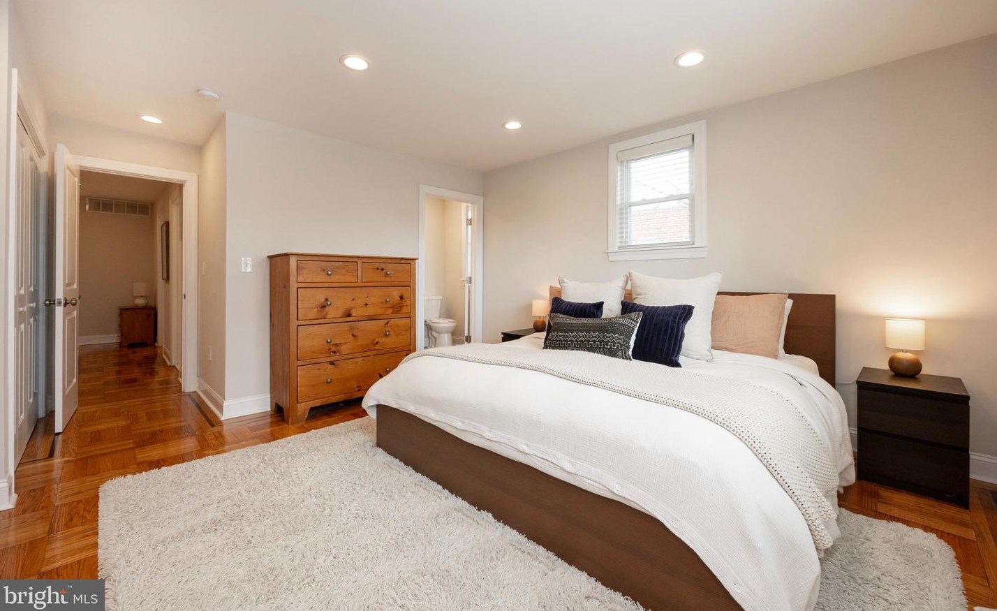 1207 Barringer St, Philadelphia PA  19119-3942 exterior