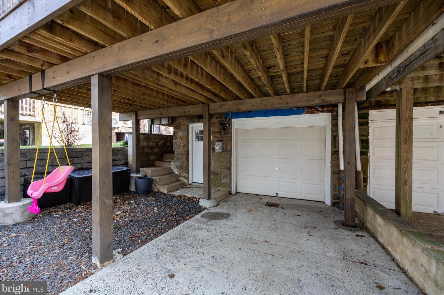 1207 Barringer St, Philadelphia PA  19119-3942 exterior