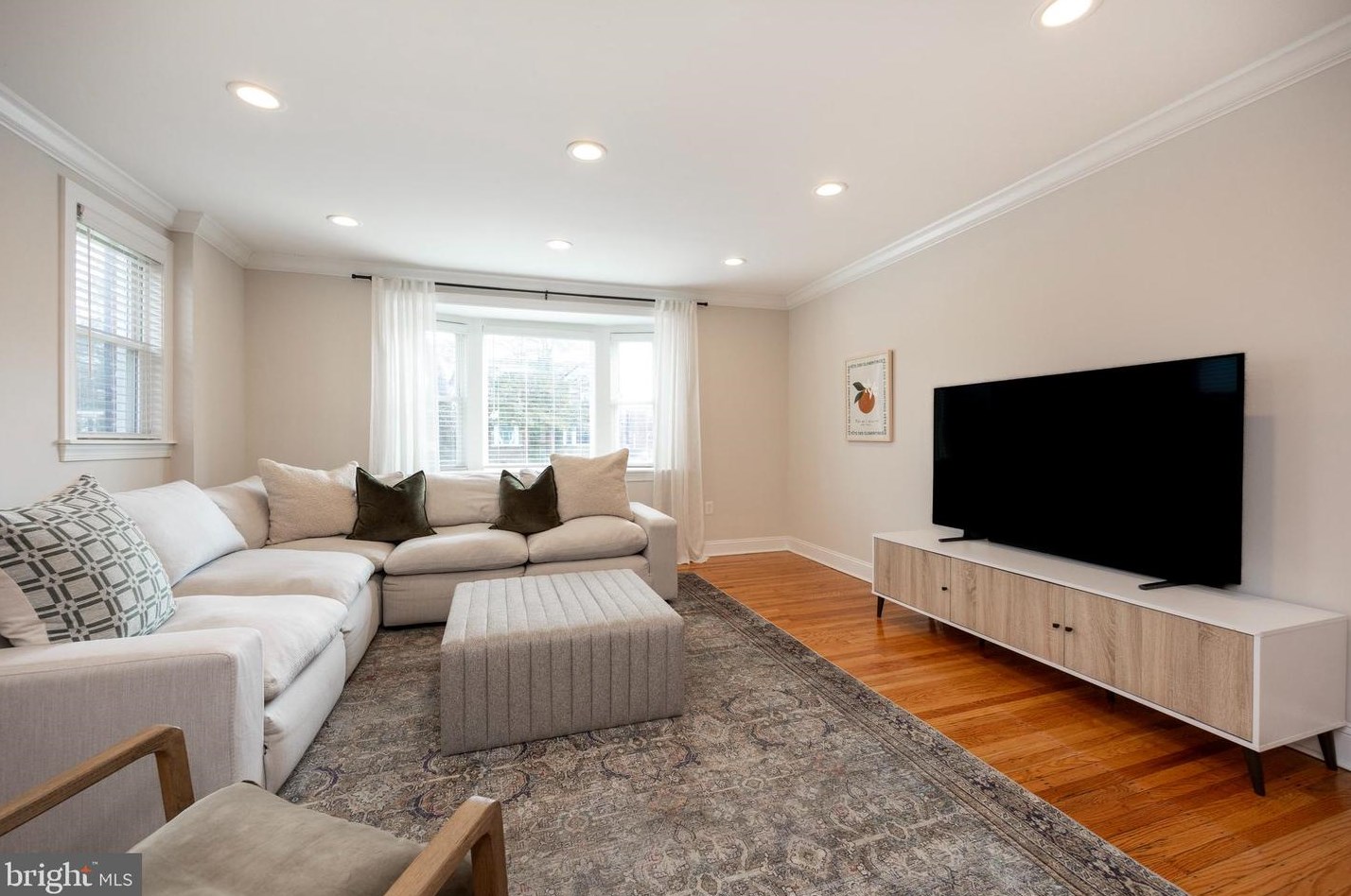 1207 Barringer St, Philadelphia PA  19119-3942 exterior