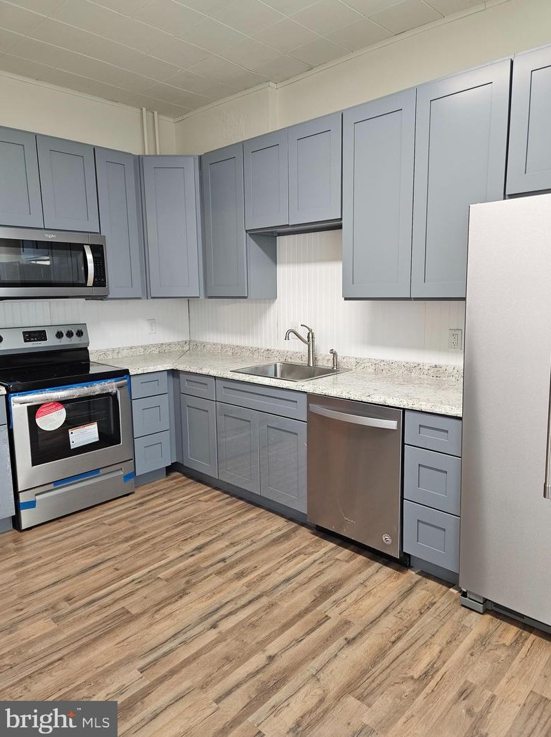 218 Osborn St #unit 1, Philadelphia, PA 19128