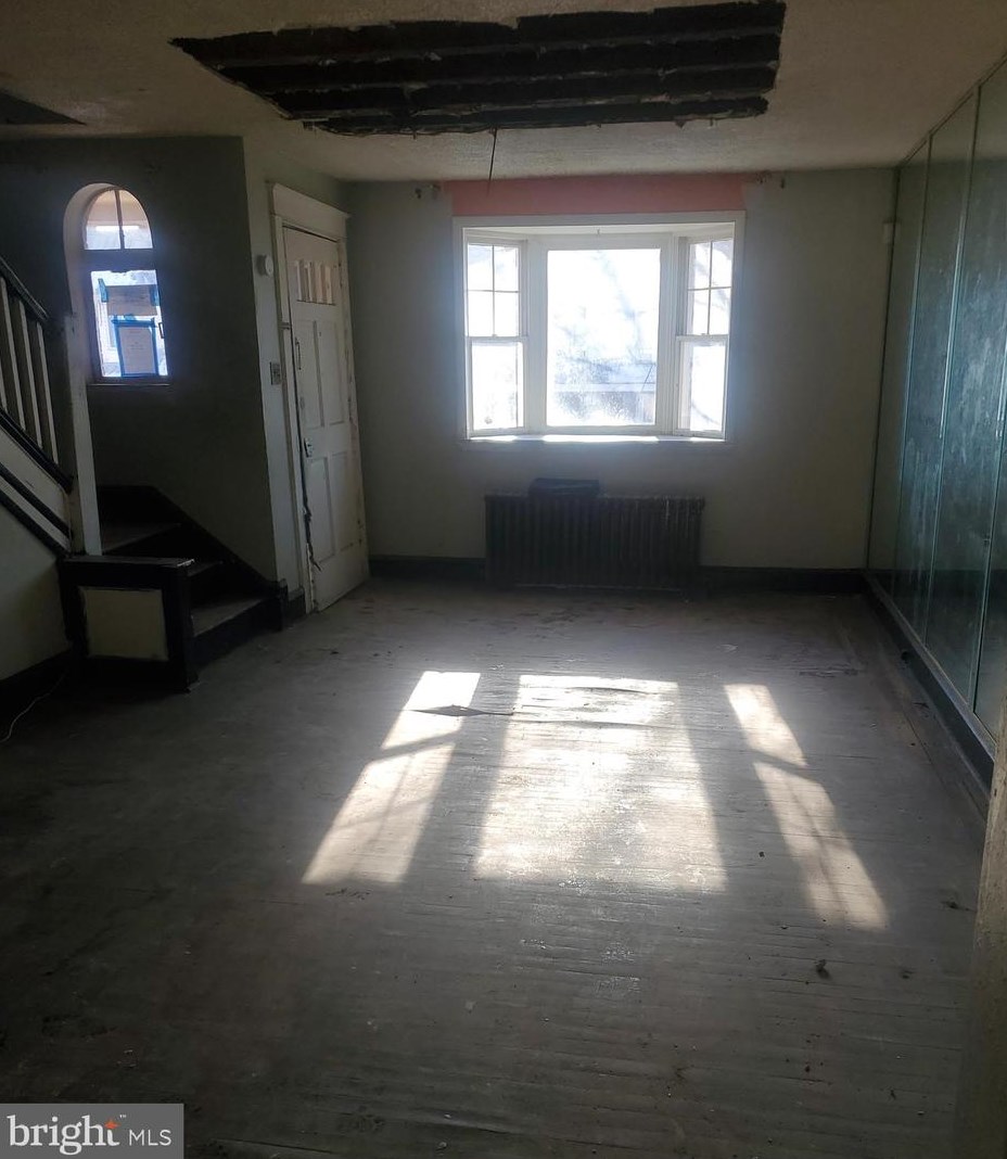 1473 Stevens St, Philadelphia, PA 19149-3227