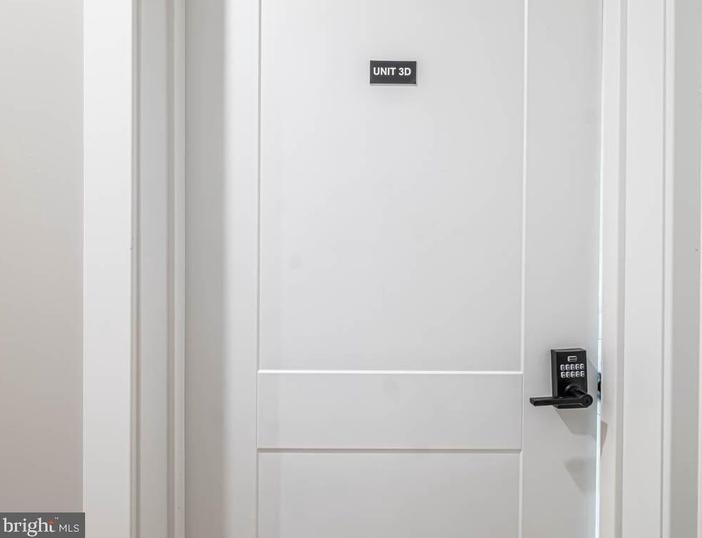 769 S 10th St #3d, Philadelphia, PA 19147