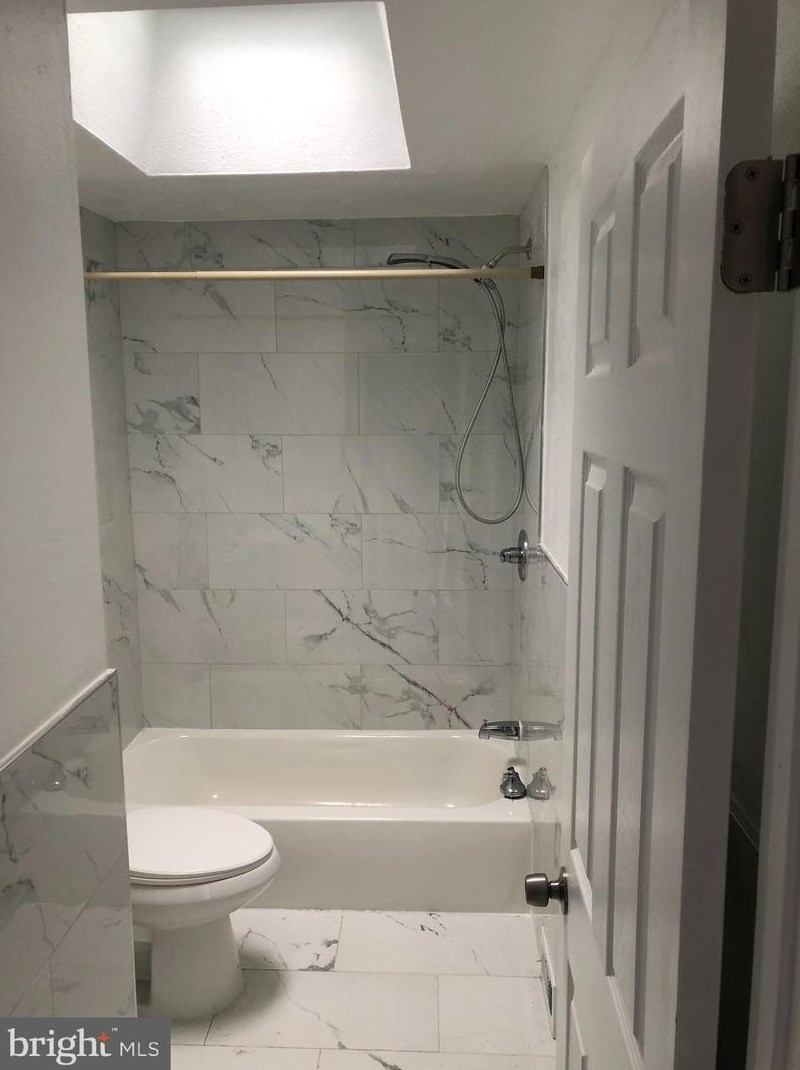 10925 Modena Dr, Philadelphia PA  19154-3917 exterior