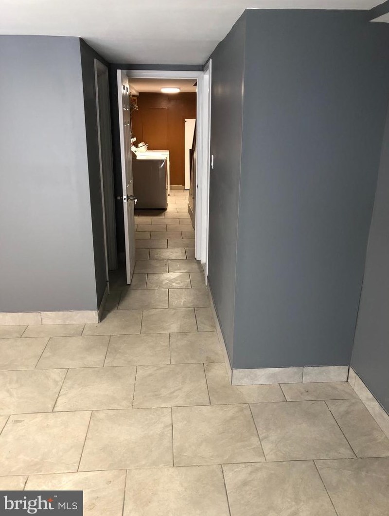 10925 Modena Dr, Philadelphia PA  19154-3917 exterior