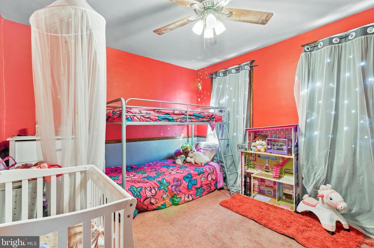 540 Kerper St, Philadelphia PA  19111-4602 exterior