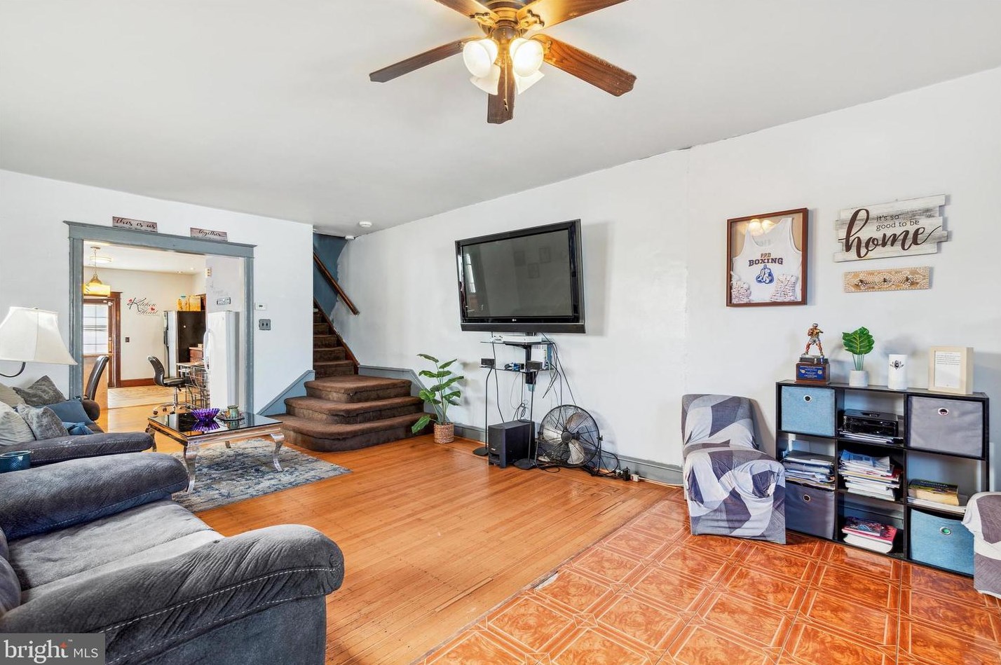 540 Kerper St, Philadelphia PA  19111-4602 exterior