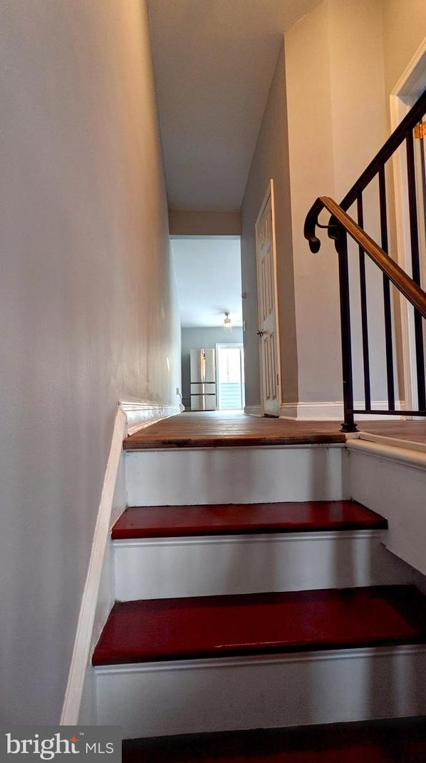 1433 Snyder Ave, Philadelphia PA  19145-2317 exterior