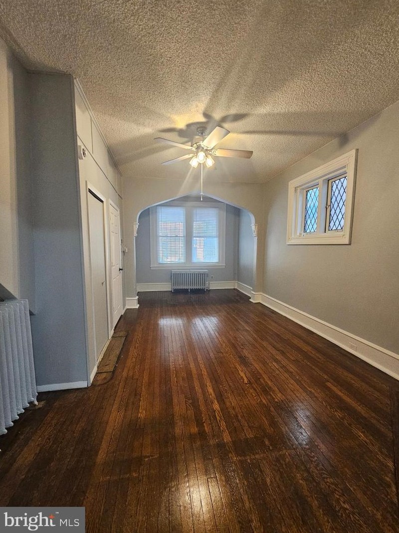 5216 N Carlisle St, Philadelphia, PA 19141