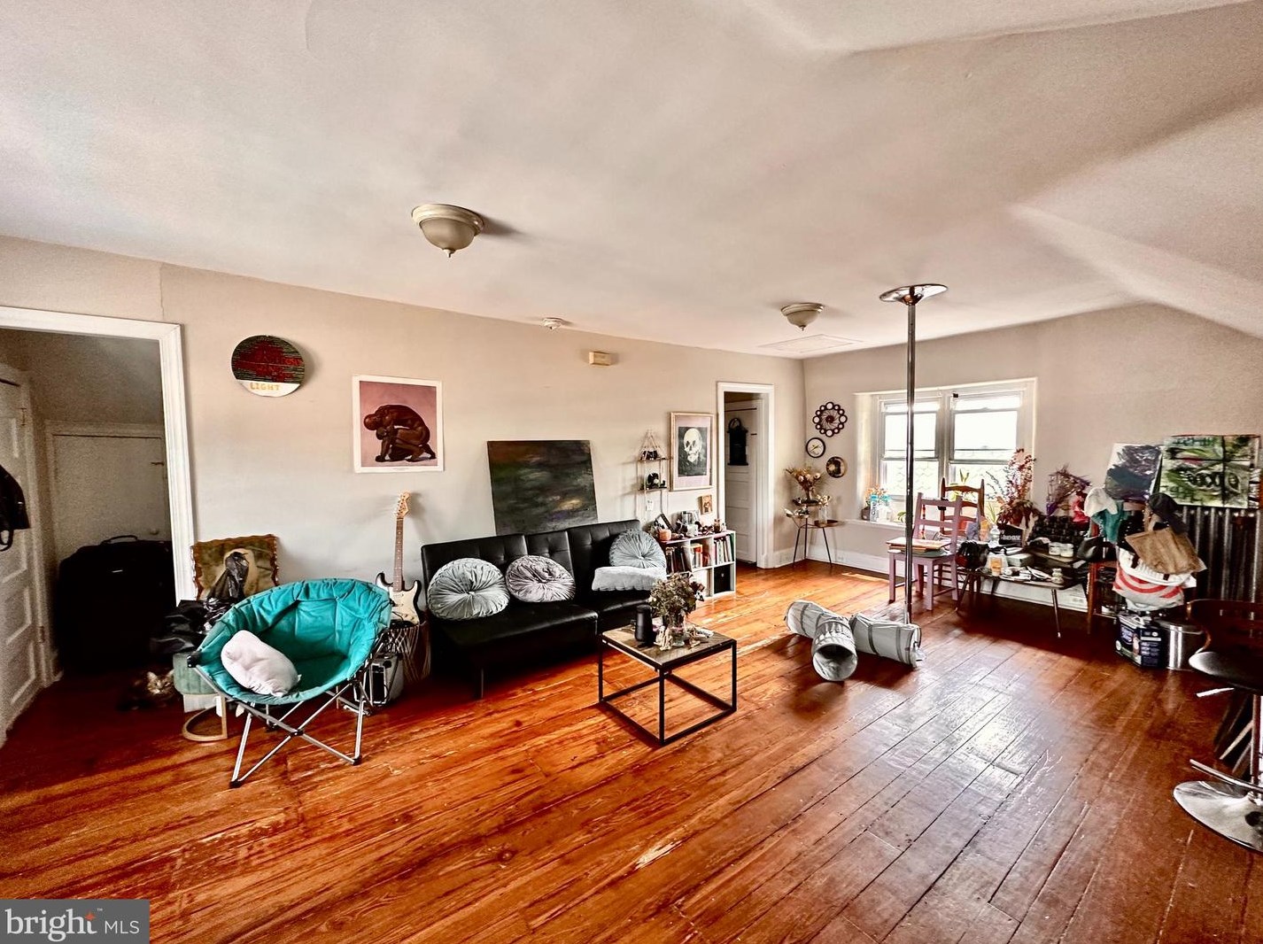 235 W Rittenhouse St #3a, Philadelphia, PA 19144