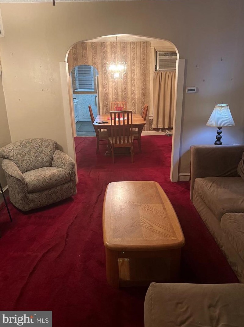 4034 Maywood St, Philadelphia, PA 19124-5332
