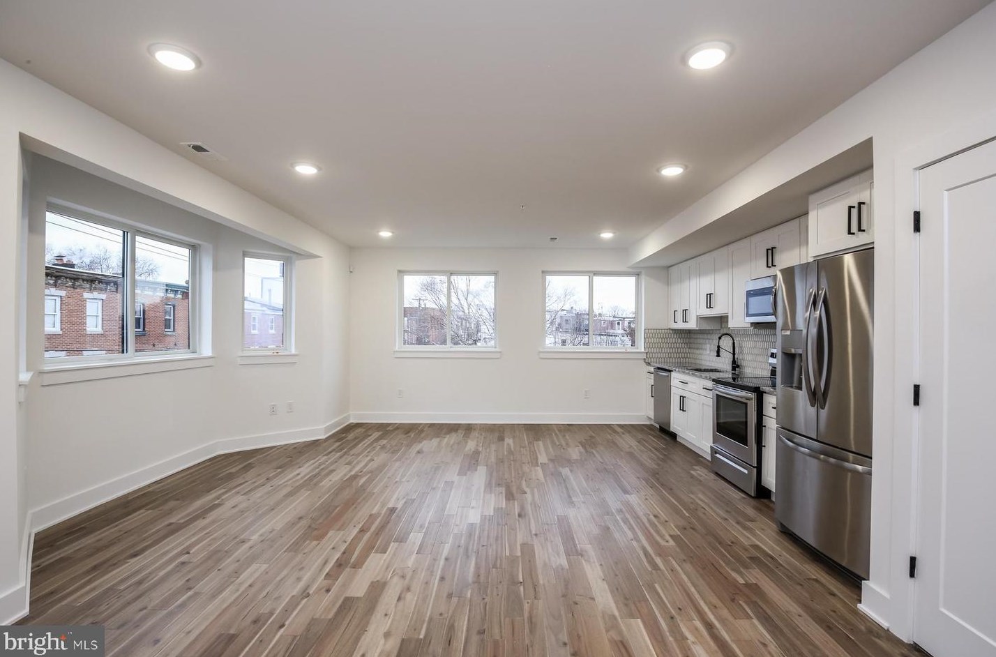 2088 E Cumberland St #3, Philadelphia, PA 19125
