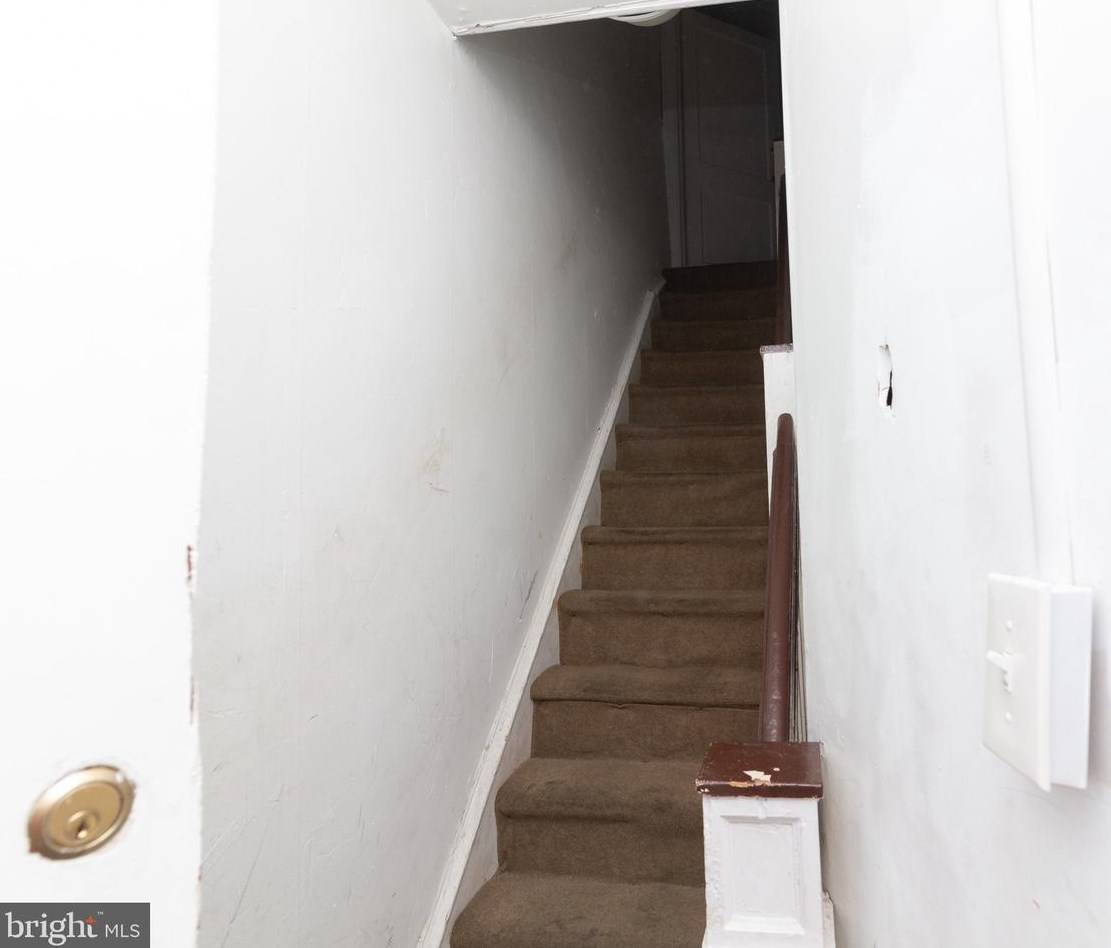 2902 25th St, Philadelphia, PA 19132-1903
