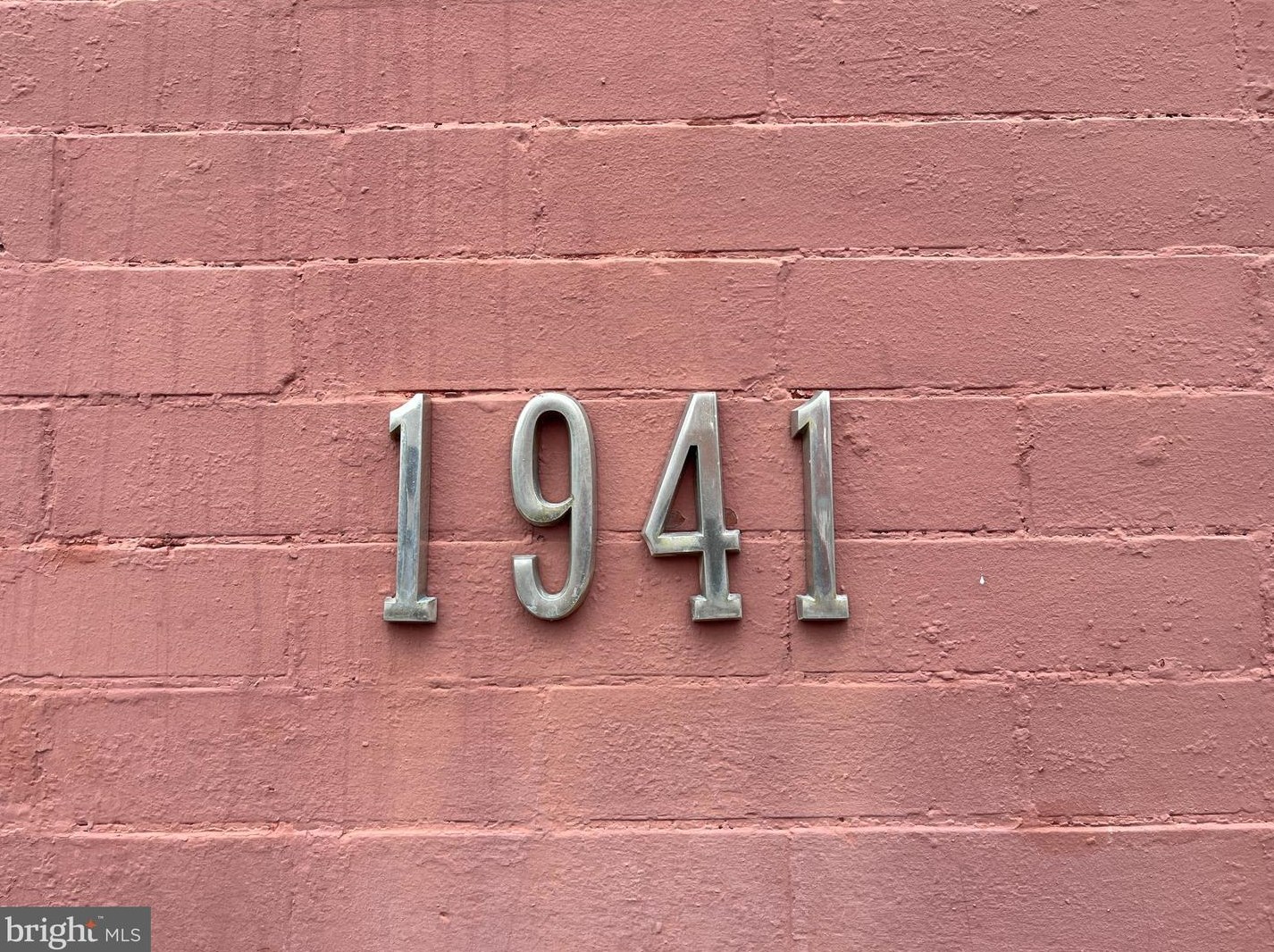 1941 Page St, Philadelphia, PA 19121-1513