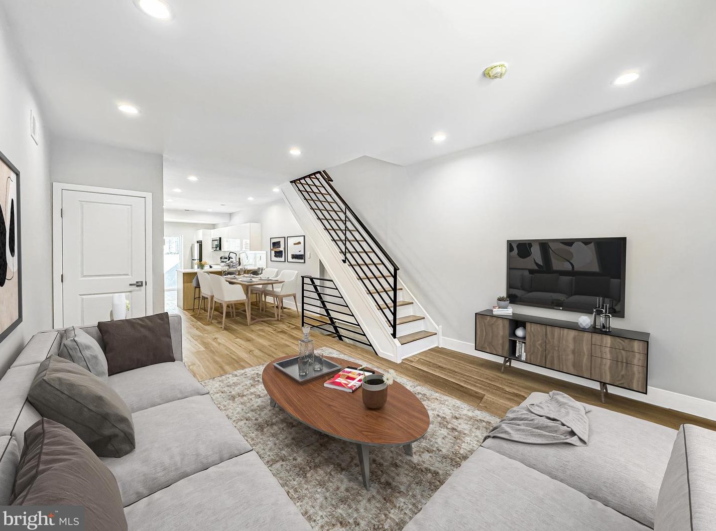 2629 S Hicks St, Philadelphia, PA 19145