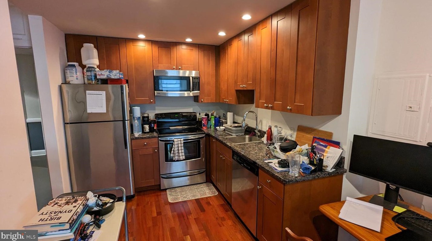 1324 Locust St #914-915, Philadelphia, PA 19107