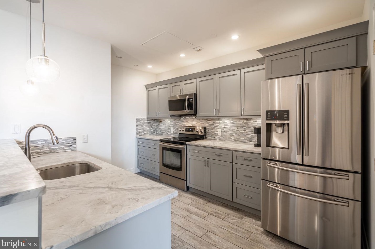 1600 Arch St Apt 605, Philadelphia, PA 19103