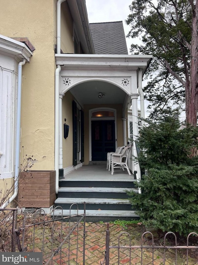 20 W Tulpehocken St #1, Philadelphia, PA 19144