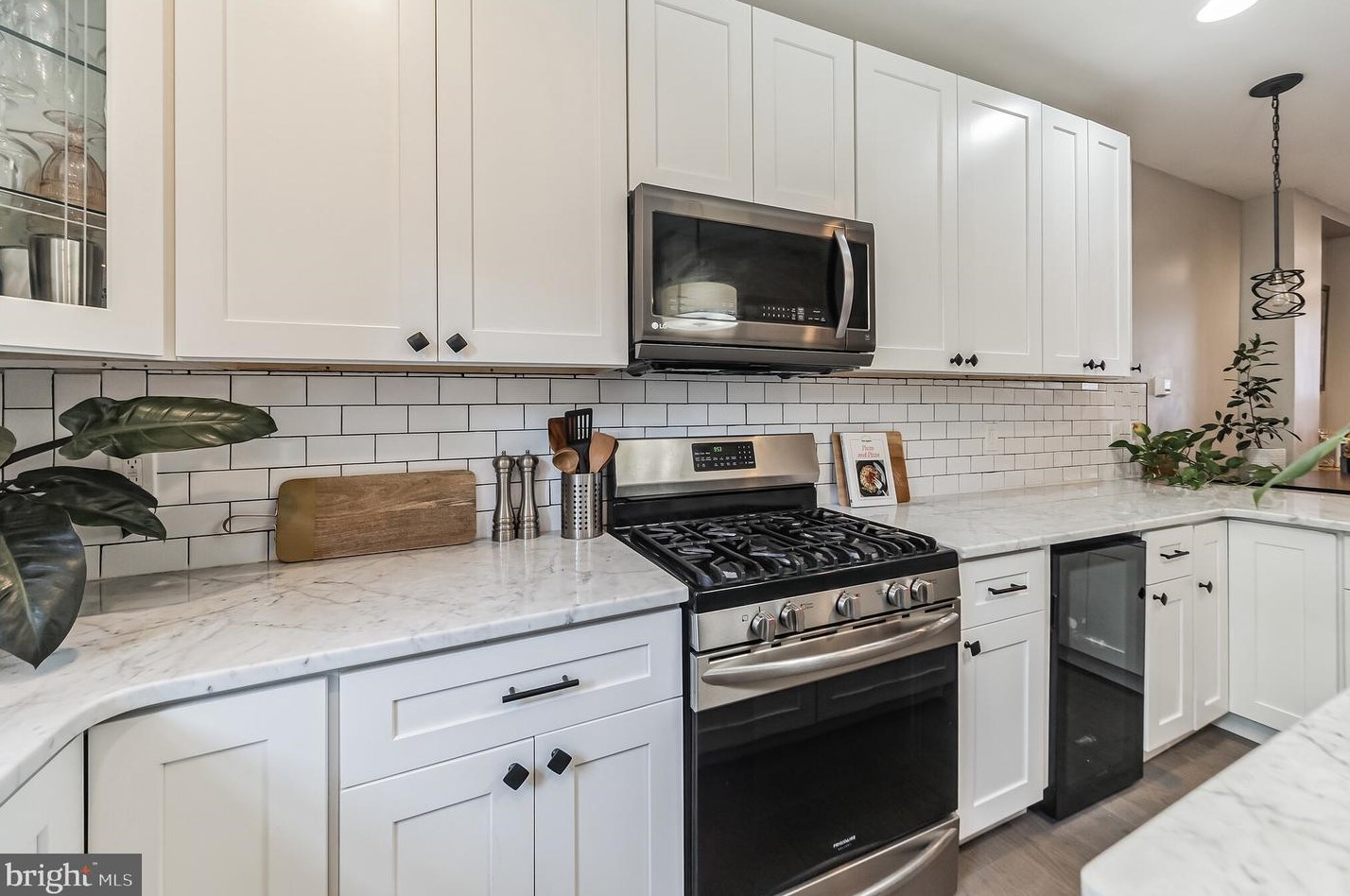 2122 Pierce St, Philadelphia PA  19145-1919 exterior