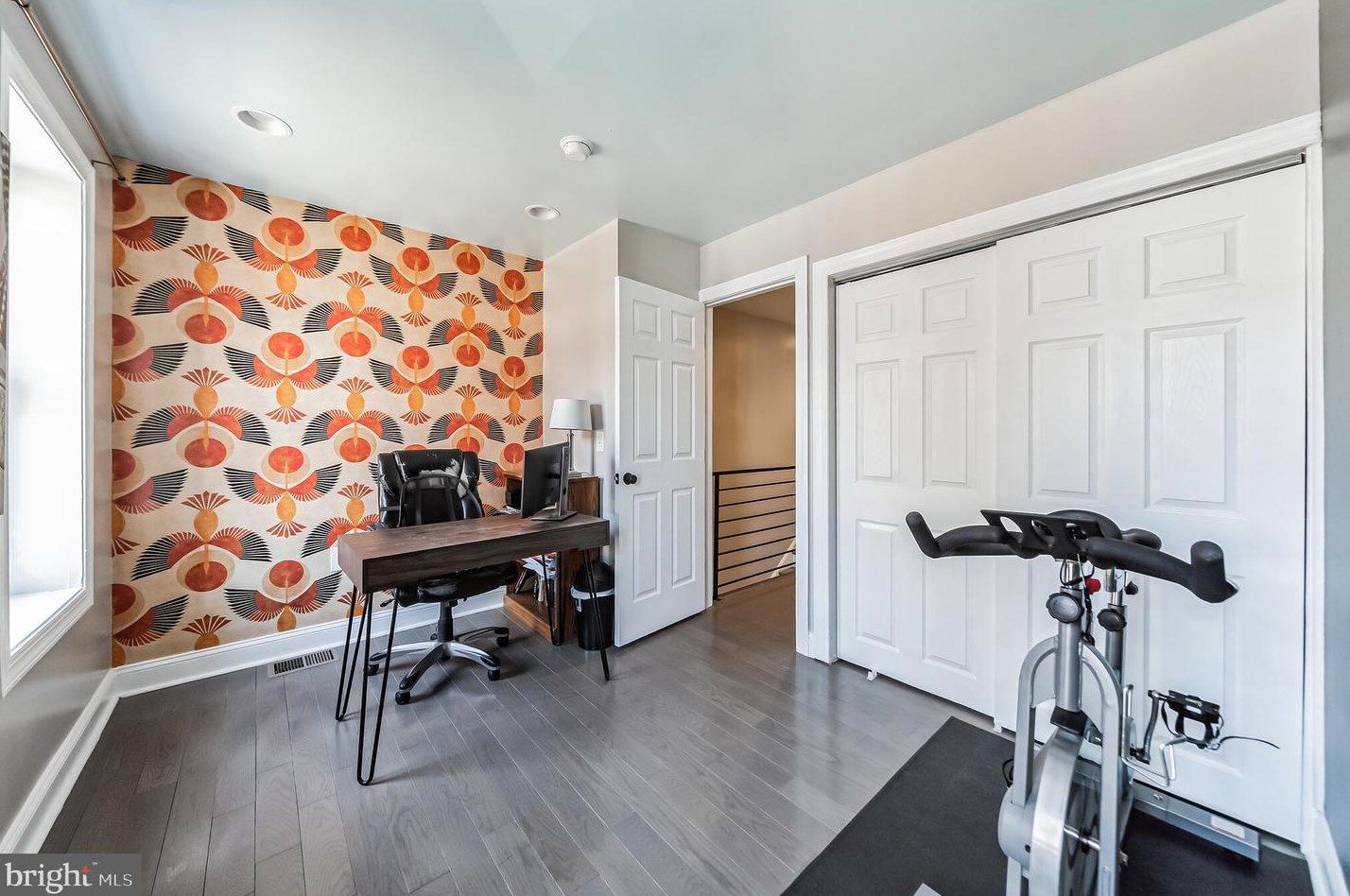 2122 Pierce St, Philadelphia PA  19145-1919 exterior