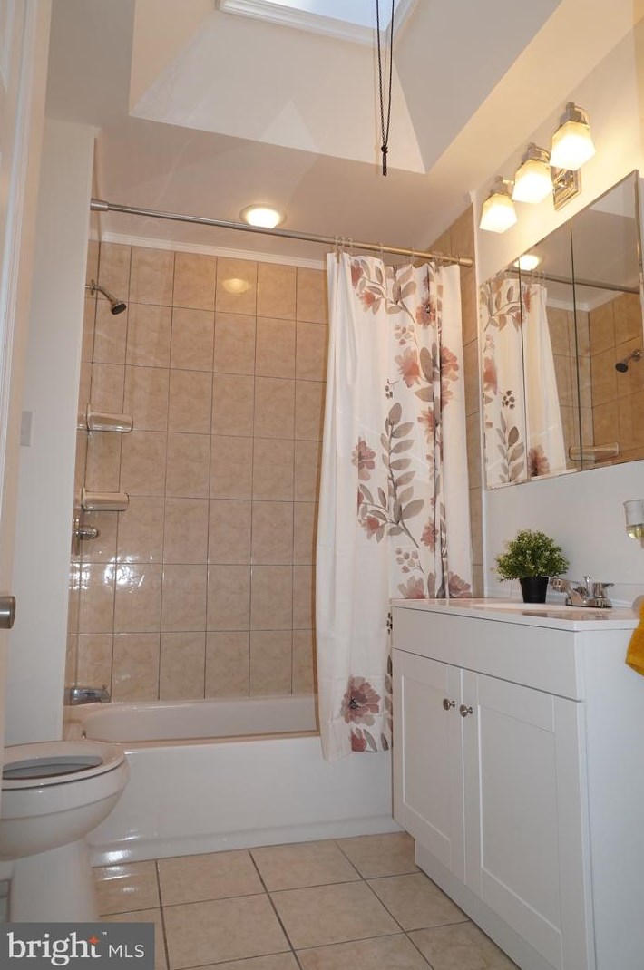 7387 Wheeler St, Philadelphia PA  19153-1420 exterior