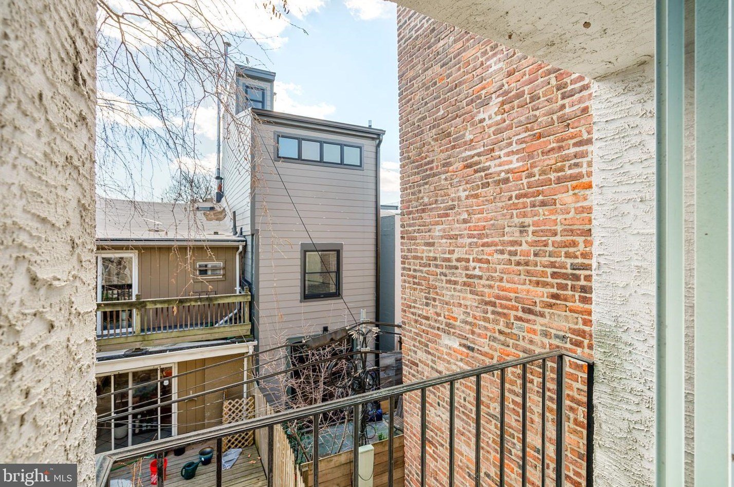1926 South St, Philadelphia PA  19146-1434 exterior
