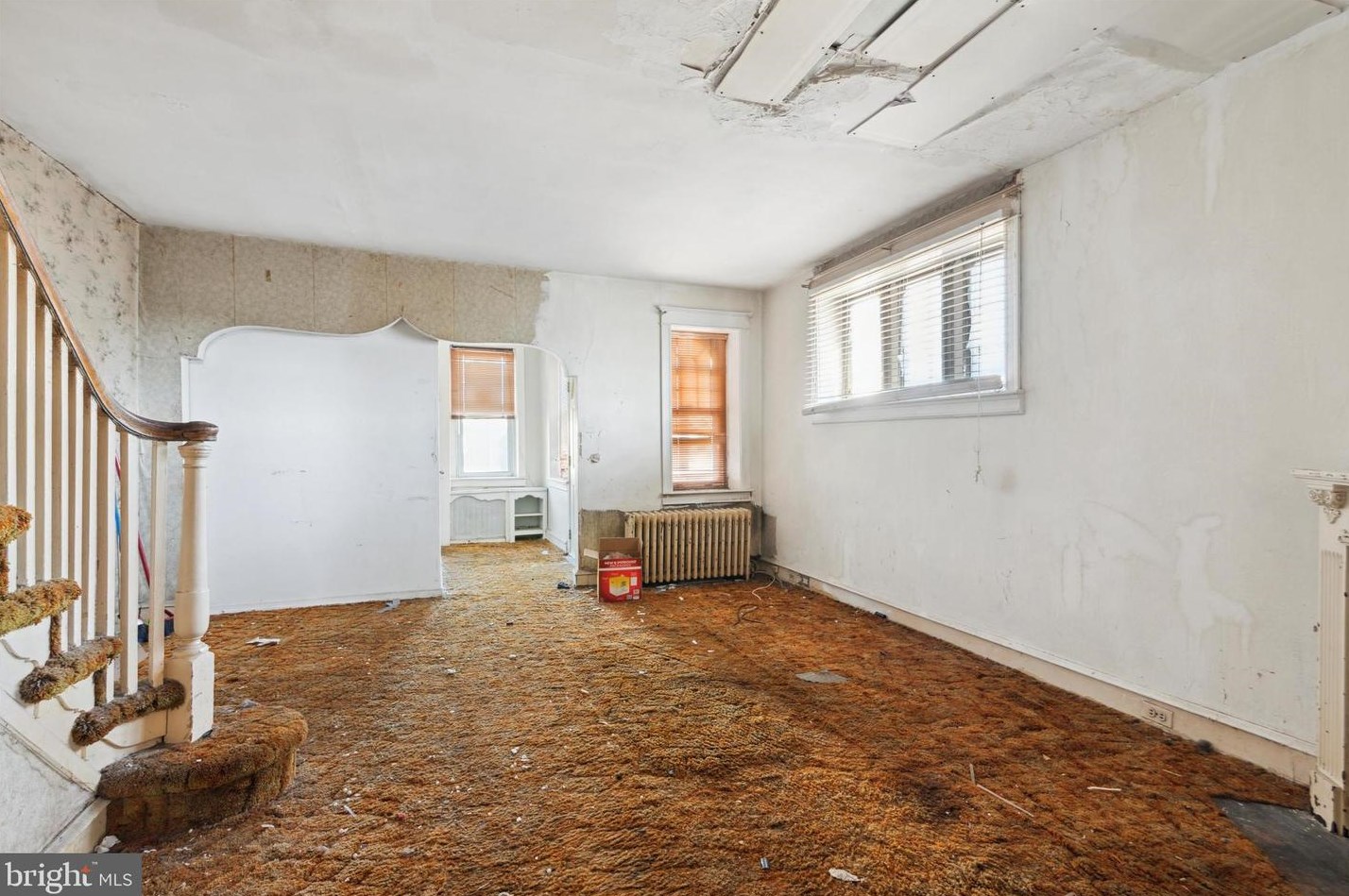 2414 75th Ave, Philadelphia, PA 19138-1318