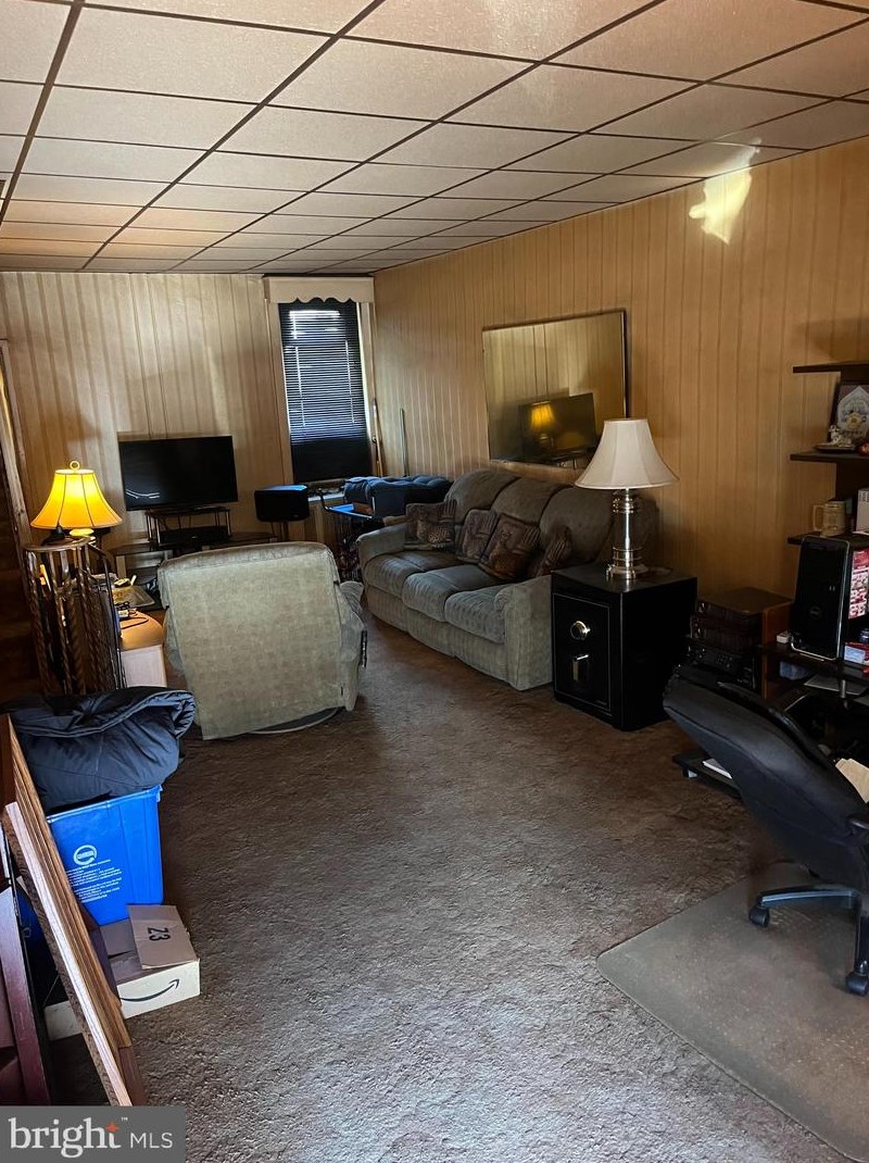 3116 Agate St, Philadelphia, PA 19134-4420