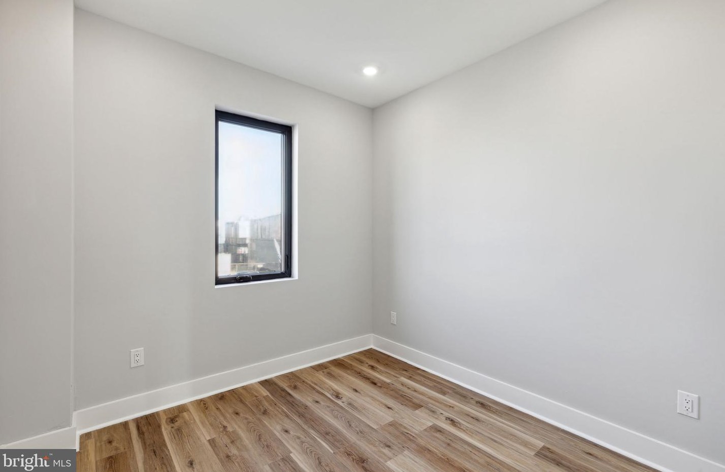 2103 Orleans St, Philadelphia PA  19134-4116 exterior