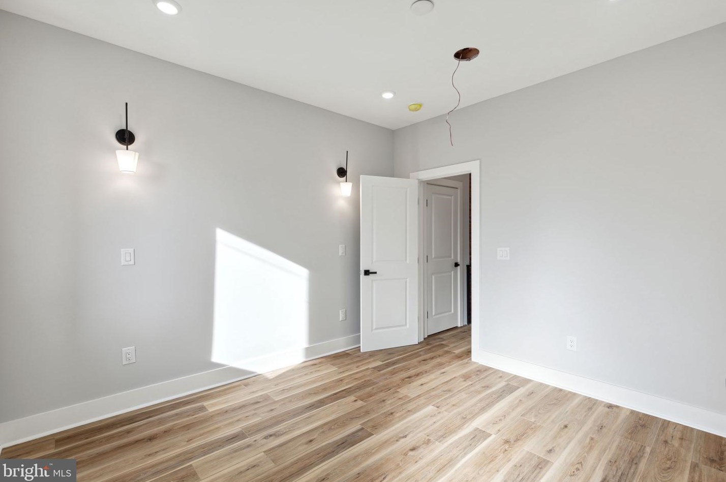 2103 Orleans St, Philadelphia PA  19134-4116 exterior